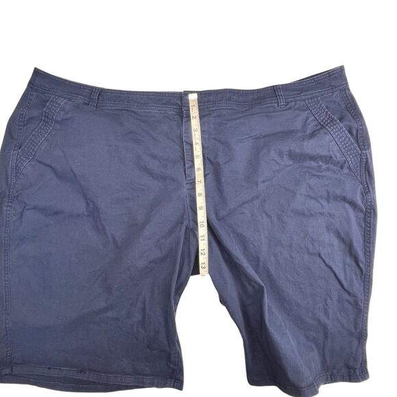 Lane Bryant Shorts Womens 28 Navy Blue Chino Belt Loops Preppy Casual Flat Front - Picture 4 of 10
